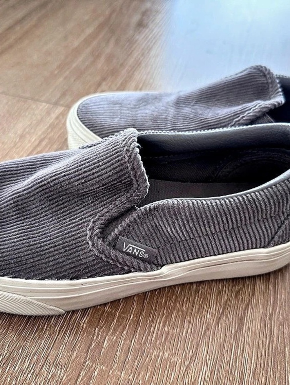 Vans Classic Slip-On Corduroy Gray & White Sneakers
